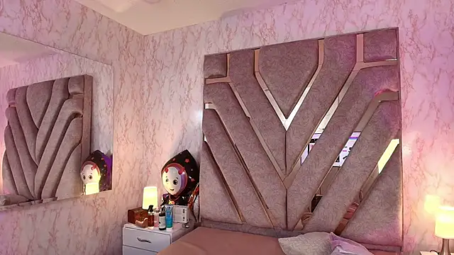 redd pandaa online show from October 23, 2025, 3:28 am