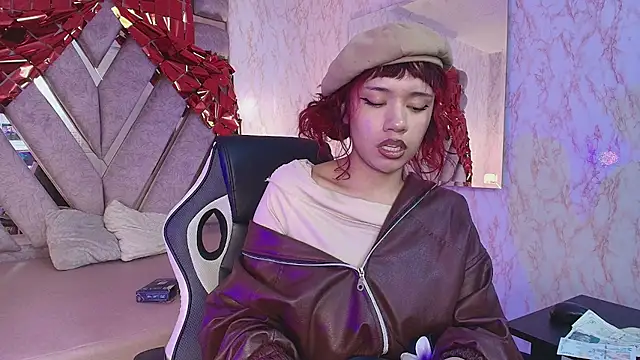 Snapshot of redd_pandaa chatting on March 6, 2026, 3:25 am redd pandaa online show from March 6, 2026, 3:25 am