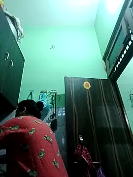 Cute-Janvi20 online show from February 8, 2026, 5:00 am