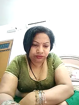 Cute-Janvi20 online show from April 22, 2026, 6:20 pm