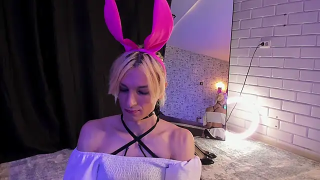 Snapshot of Anjela_Botton chatting on September 14, 2025, 11:42 am Anjela Botton online show from September 14, 2025, 11:42 am