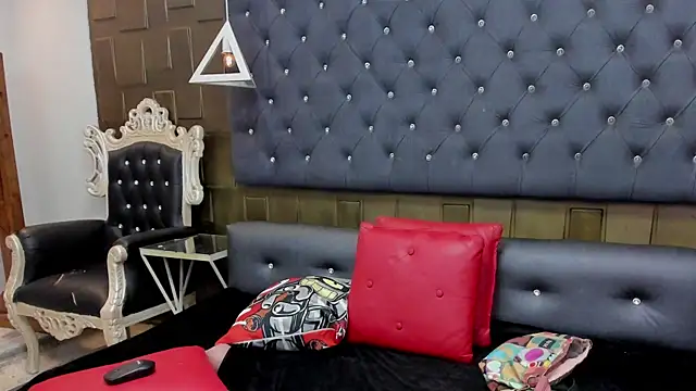 AlliceJelany online show from July 28, 2026, 7:26 pm