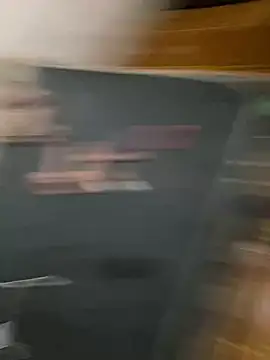 pareja-dispuesta online show from October 11, 2025, 10:41 pm