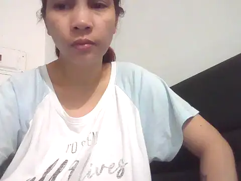 Snapshot of ivyloving4you chatting on October 16, 2025, 10:11 pm ivyloving4you online show from October 16, 2025, 10:11 pm