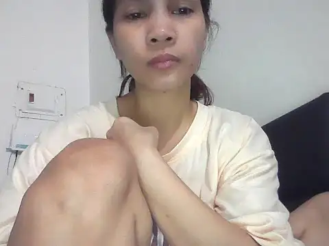 Snapshot of ivyloving4you chatting on October 19, 2025, 5:46 pm ivyloving4you online show from October 19, 2025, 5:46 pm