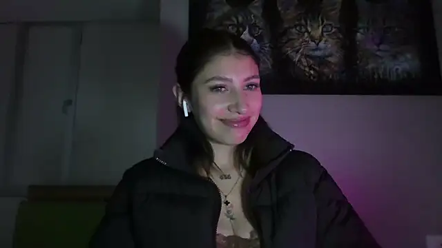 AriaBliss- online show from September 25, 2025, 3:21 am