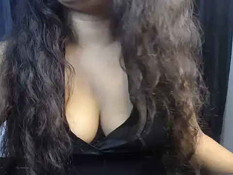 mary jones6 online show from December 15, 2025, 6:01 pm