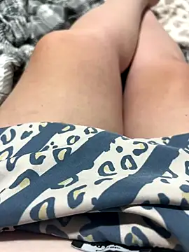 feetwithlottielou online show from September 29, 2025, 7:40 pm