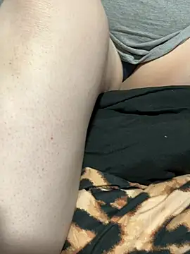 feetwithlottielou online show from May 22, 2026, 9:09 pm