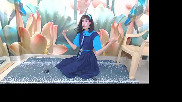 nishikapari389 online show from June 14, 2026, 1:35 pm