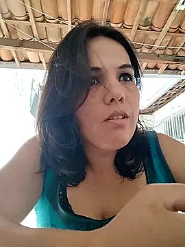 Snapshot of Bellapotencia1985 chatting on September 23, 2025, 11:35 am Bellapotencia1985 online show from September 23, 2025, 11:35 am