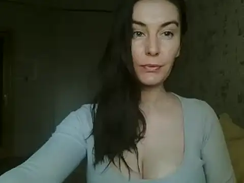 Snapshot of KatalinaQE chatting on September 26, 2025, 7:23 am KatalinaQE online show from September 26, 2025, 7:23 am