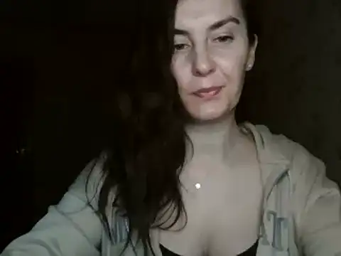 Snapshot of KatalinaQE chatting on October 24, 2025, 4:20 am KatalinaQE online show from October 24, 2025, 4:20 am