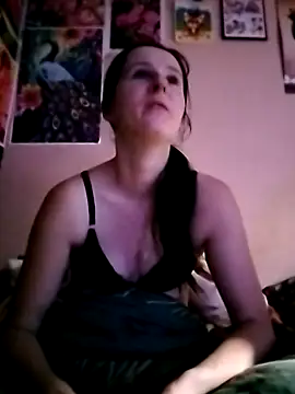 Snapshot of HardCouple33 chatting on May 13, 2026, 7:11 pm HardCouple33 online show from May 13, 2026, 7:11 pm