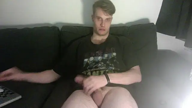 yinkzbr1 online show from September 14, 2025, 2:33 am