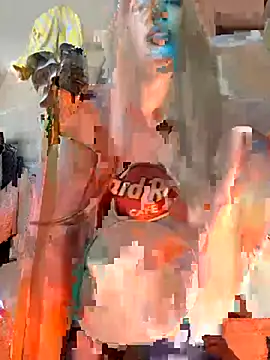 Snapshot of Luci__B chatting on October 19, 2025, 8:26 am Luci B online show from October 19, 2025, 8:26 am