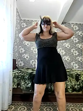 Snapshot of AliceGold5231 chatting on September 22, 2025, 5:31 am AliceGold5231 online show from September 22, 2025, 5:31 am