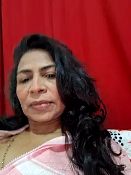 Snapshot of floresblancas chatting on April 25, 2026, 1:25 pm floresblancas online show from April 25, 2026, 1:25 pm