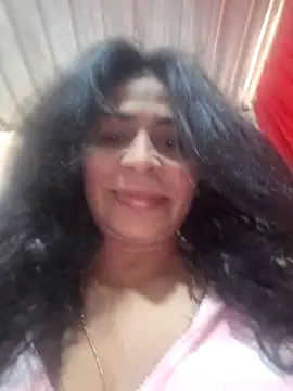 Snapshot of floresblancas chatting on May 6, 2026, 2:33 pm floresblancas online show from May 6, 2026, 2:33 pm