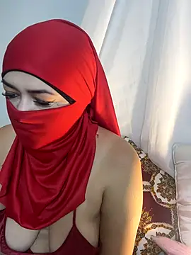 Snapshot of Amyraa_ chatting on October 28, 2025, 1:47 pm Amyraa  online show from October 28, 2025, 1:47 pm