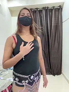 HORNYDIVYABABY online show from April 22, 2026, 9:33 am