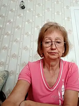 Snapshot of AlikaSwan5821 chatting on September 20, 2025, 12:06 pm AlikaSwan5821 online show from September 20, 2025, 12:06 pm