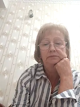 Snapshot of AlikaSwan5821 chatting on September 22, 2025, 6:32 pm AlikaSwan5821 online show from September 22, 2025, 6:32 pm