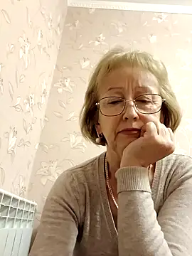 Snapshot of AlikaSwan5821 chatting on September 25, 2025, 11:58 am AlikaSwan5821 online show from September 25, 2025, 11:58 am