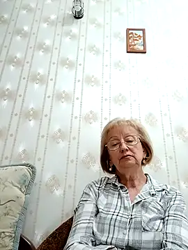 Snapshot of AlikaSwan5821 chatting on October 1, 2025, 7:09 pm AlikaSwan5821 online show from October 1, 2025, 7:09 pm