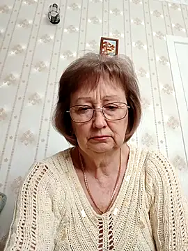 AlikaSwan5821 online show from March 5, 2026, 1:07 pm