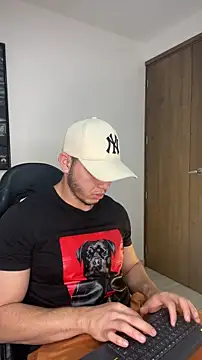 max valiant1 online show from March 22, 2026, 11:30 pm