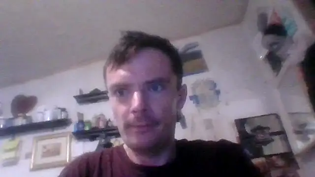 RichardW online show from November 15, 2025, 4:32 am