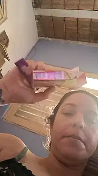 Snapshot of bibi_perigoBr chatting on October 2, 2025, 12:34 pm bibi perigoBr online show from October 2, 2025, 12:34 pm