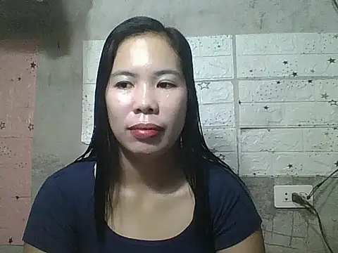 pinaysinglemommm online show from September 23, 2025, 8:56 pm