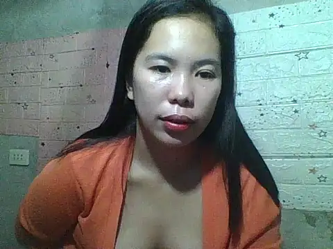 pinaysinglemommm online show from October 10, 2025, 9:03 pm