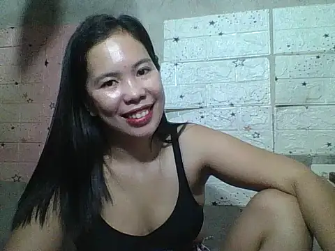 pinaysinglemommm online show from October 19, 2025, 8:53 pm