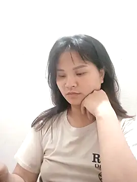 Snapshot of Heulwen-22 chatting on September 27, 2025, 3:06 pm Heulwen-22 online show from September 27, 2025, 3:06 pm