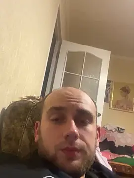 LuckyGirlfriends online show from October 18, 2025, 8:20 pm