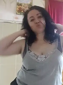 Snapshot of Velvet3451 chatting on October 15, 2025, 5:24 pm Velvet3451 online show from October 15, 2025, 5:24 pm