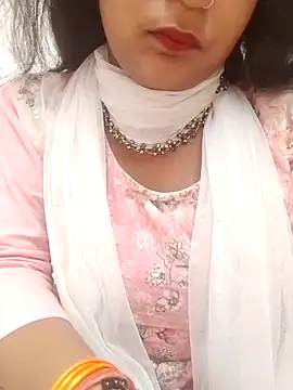 Babe Doll04 online show from May 17, 2026, 7:06 am