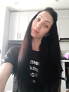 Snapshot of Princessa99885 chatting on May 12, 2026, 6:43 am Princessa99885 online show from May 12, 2026, 6:43 am