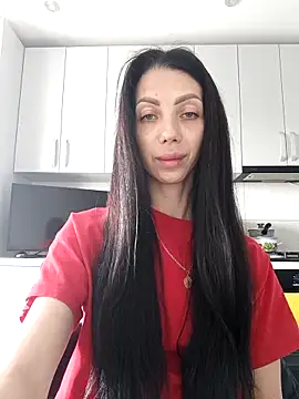 Snapshot of Princessa99885 chatting on May 13, 2026, 6:44 am Princessa99885 online show from May 13, 2026, 6:44 am