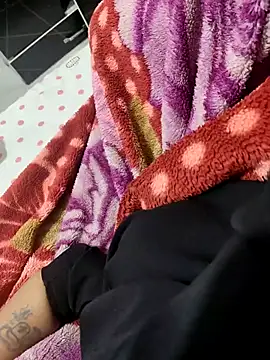 Snapshot of Radhika_01 chatting on November 12, 2025, 4:29 pm Radhika 01 online show from November 12, 2025, 4:29 pm