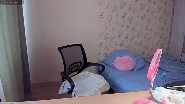 Alice next door online show from March 19, 2026, 11:36 am