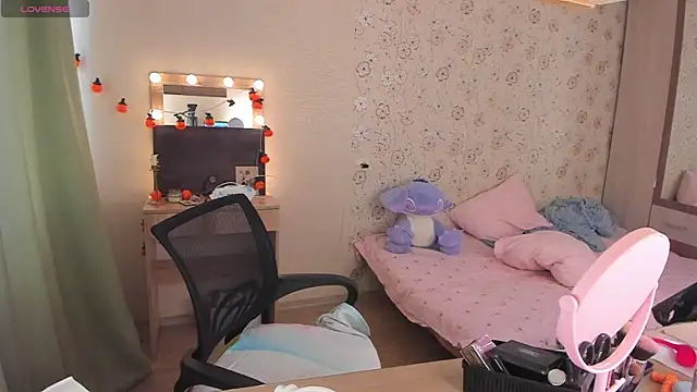 Alice next door online show from July 11, 2026, 9:56 am