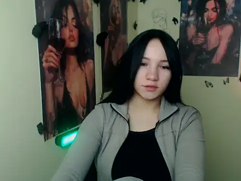 Em7MaA online show from February 4, 2026, 7:03 am