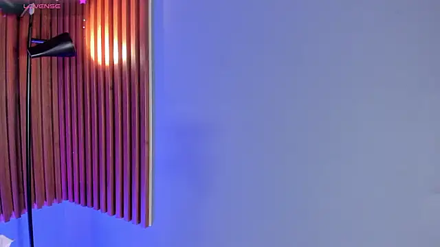 cinnia  online show from March 14, 2026, 11:15 am