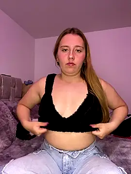 Cutie blondie online show from January 8, 2026, 12:46 am