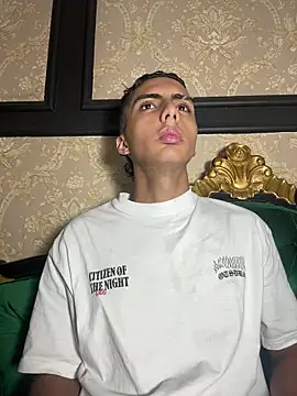 Mister Obsession online show from October 30, 2025, 7:14 pm