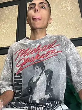 Snapshot of Mister_Obsession chatting on December 2, 2025, 6:47 pm Mister Obsession online show from December 2, 2025, 6:47 pm